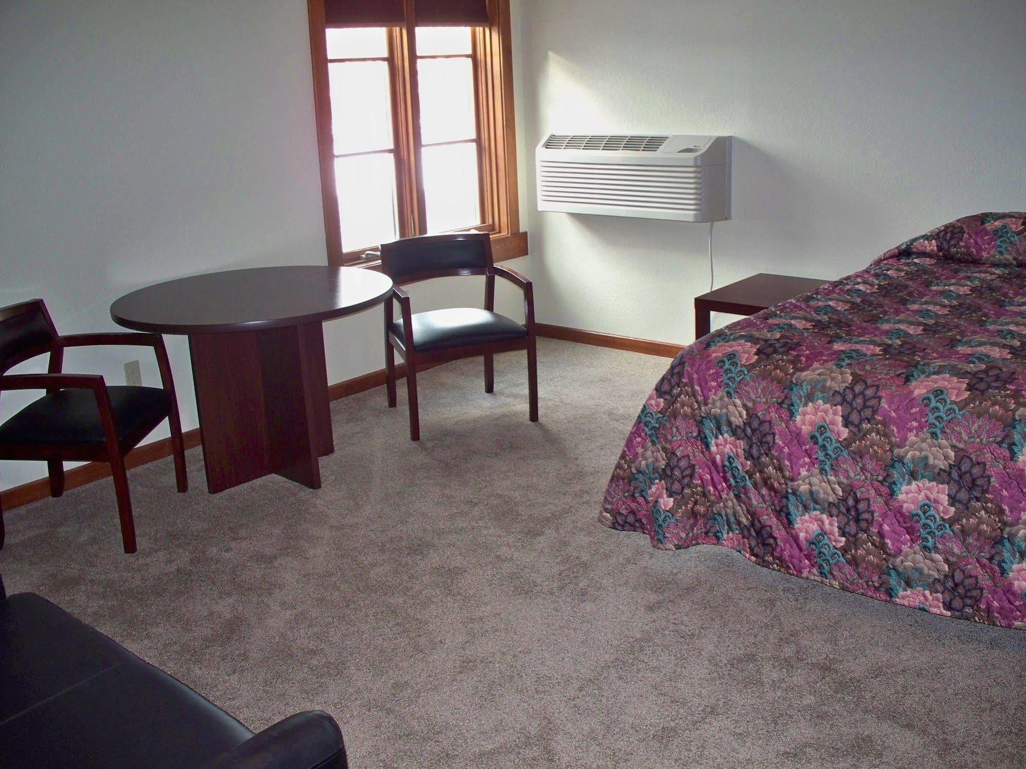 Canyon Lake Resort Rapid City Bagian luar foto